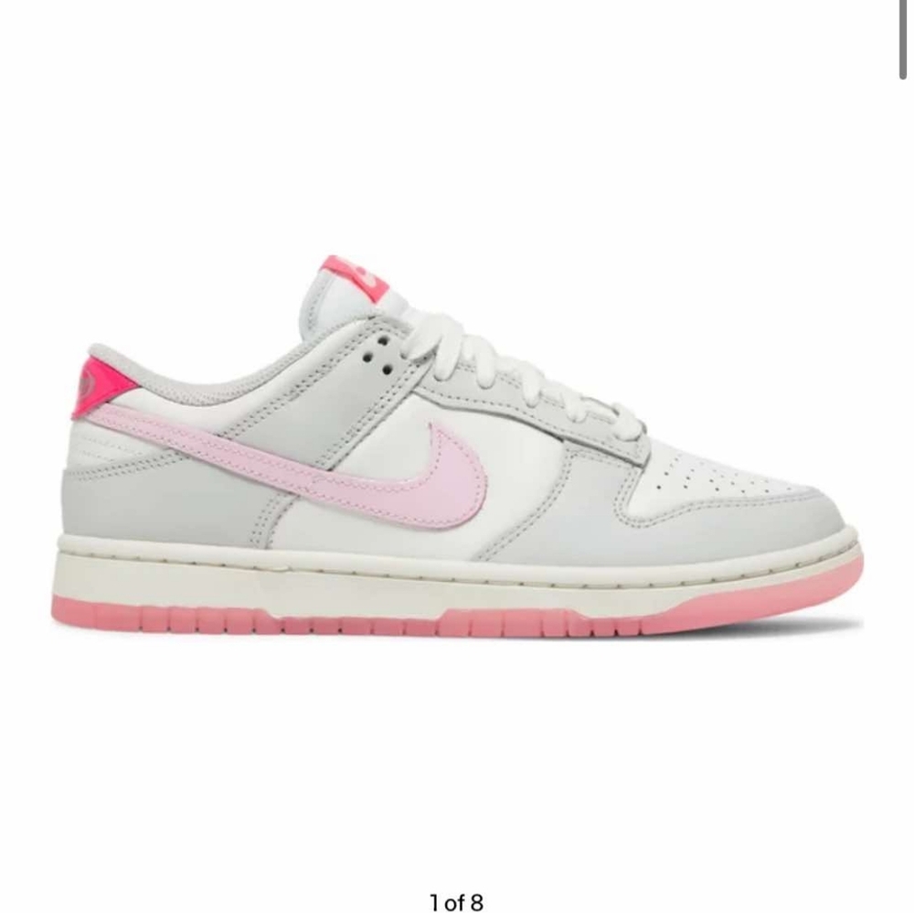 Dunks - Picture 3 of 3